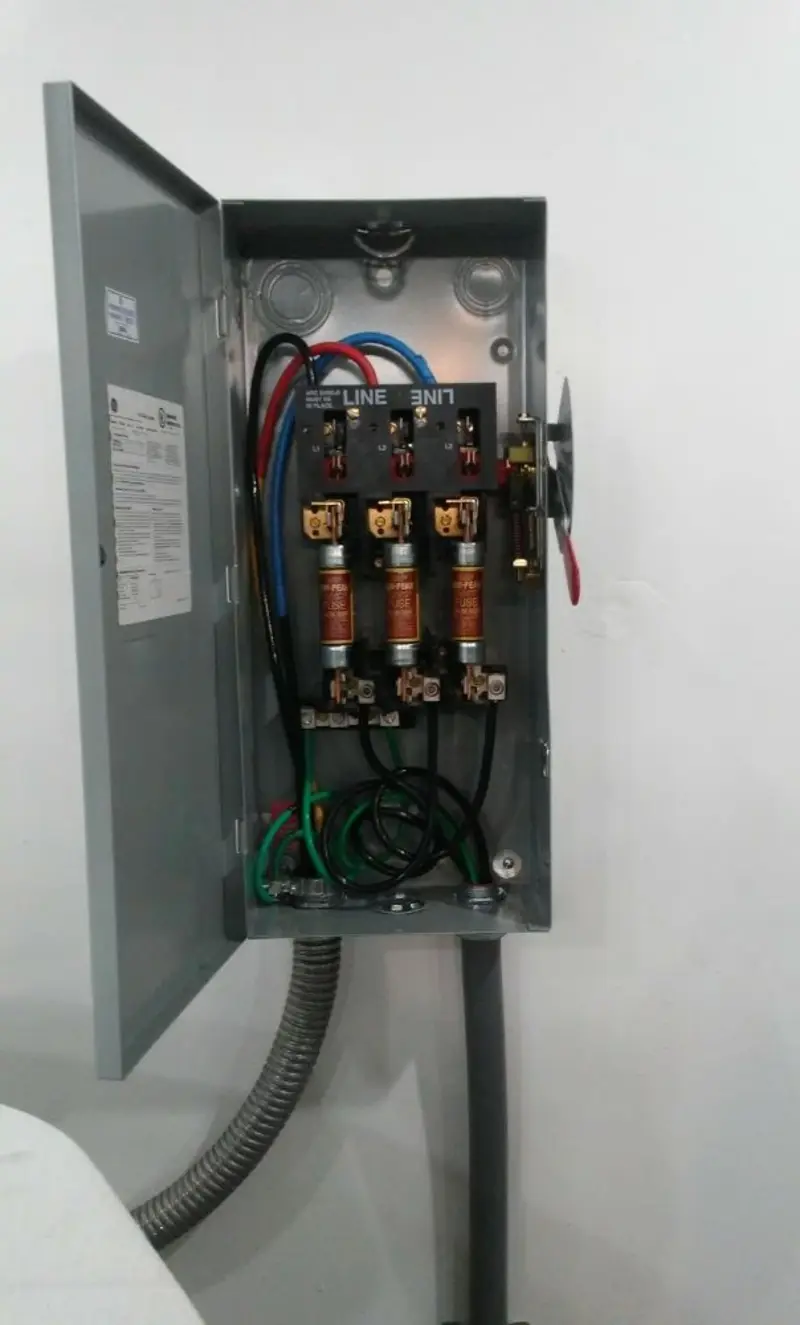 Three-phase disconnect switch installed for Electrical Wiring & Rewiring in Norwalk